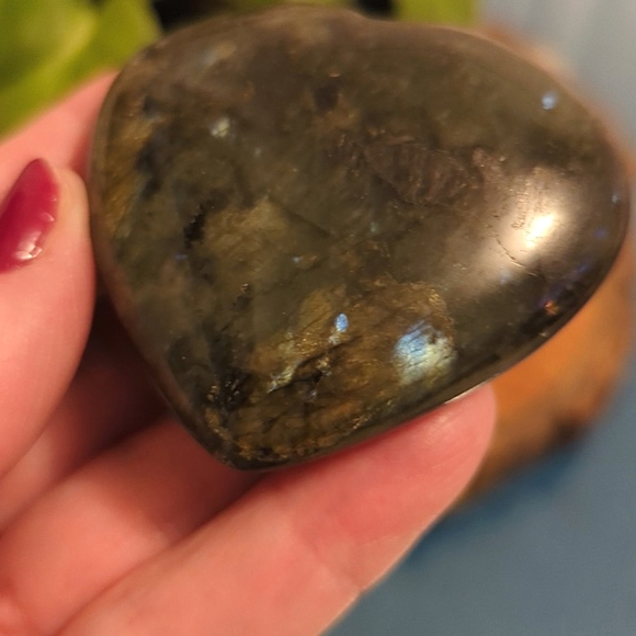 Labradorite Heart - Picture 5 of 6